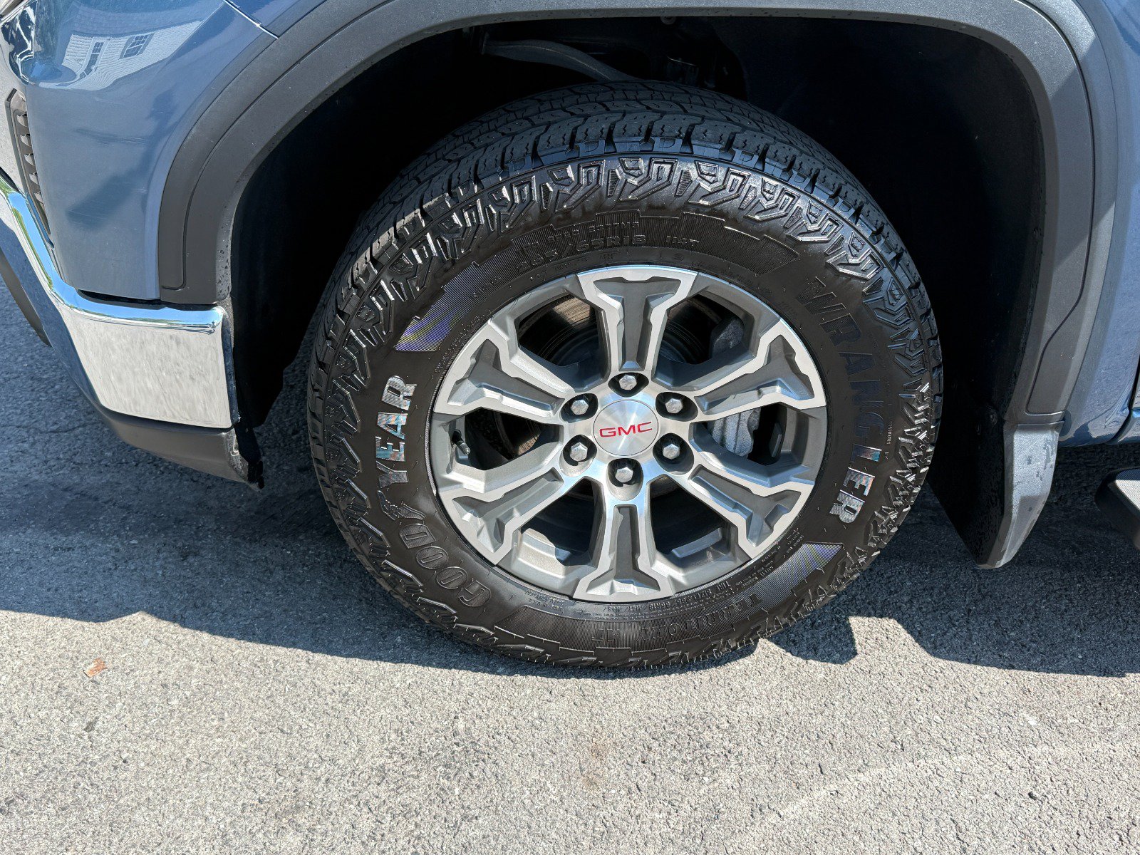 Certified 2024 GMC Sierra 1500 SLE AWD/4WD image 9