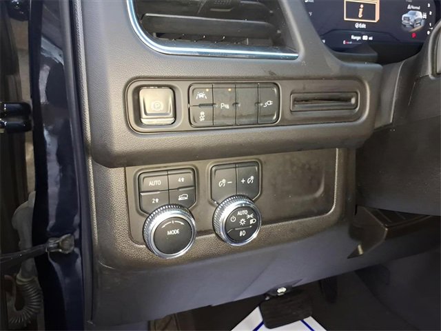 Used 2022 GMC Yukon XL SLE w/ Gmc Pro Safety Plus Package image 13