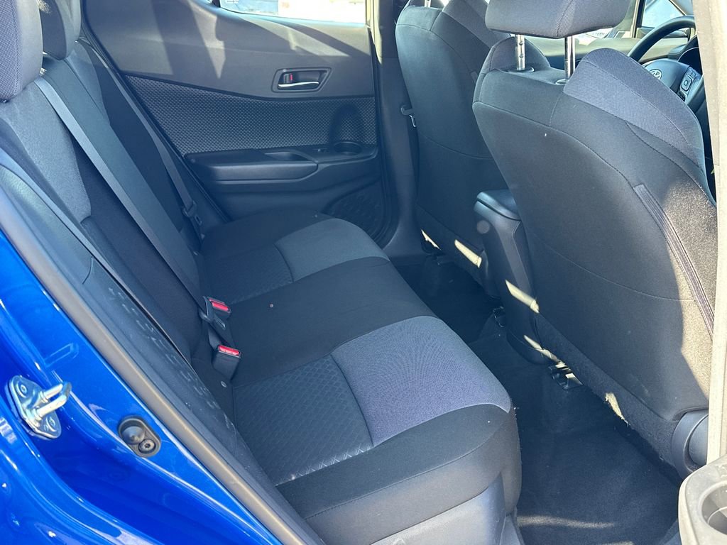 Used 2020 Toyota C-HR LE image 13