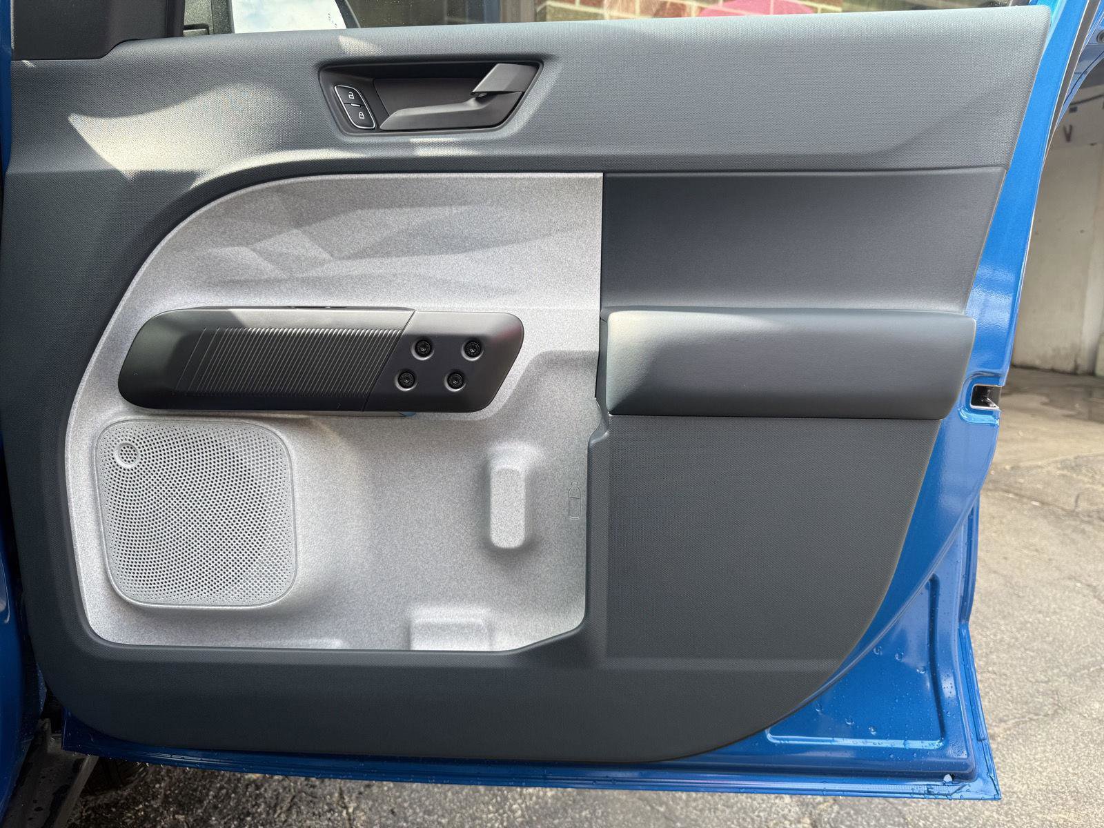 New 2025 Ford Maverick XLT w/ XLT Luxury Package image 25