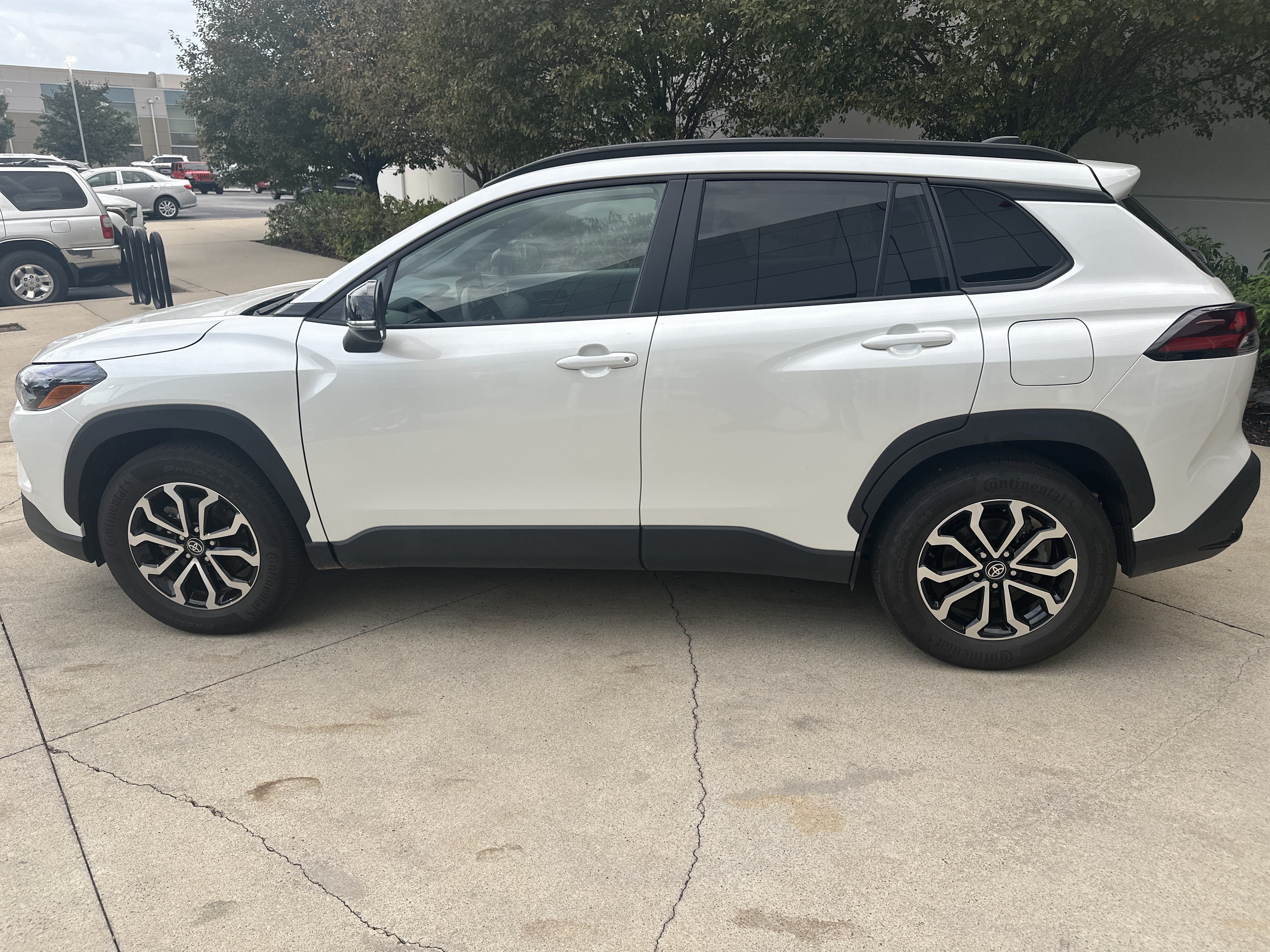 Used 2026 Toyota Corolla Cross AWD Hybrid image 9
