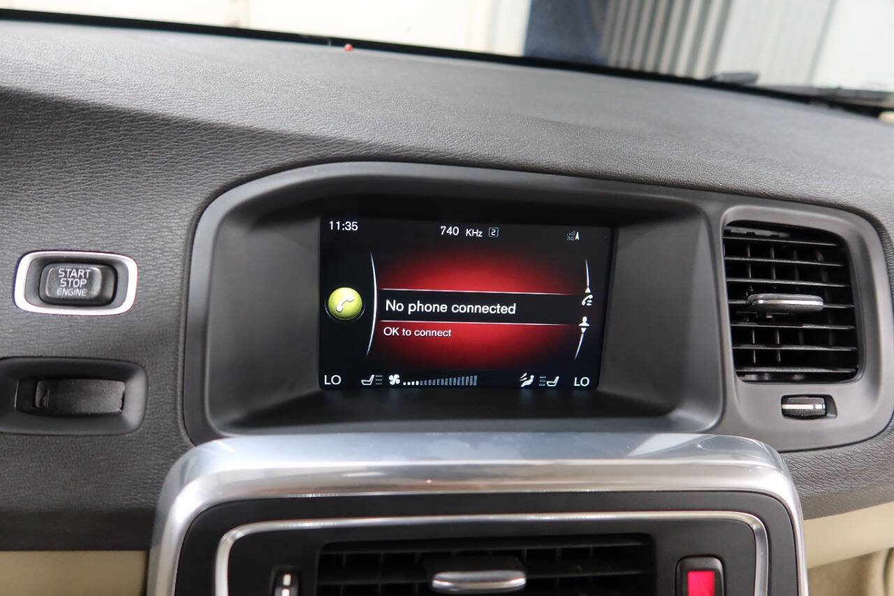 Used 2016 Volvo S60 T5 Premier w/ Convenience Package FWD image 22