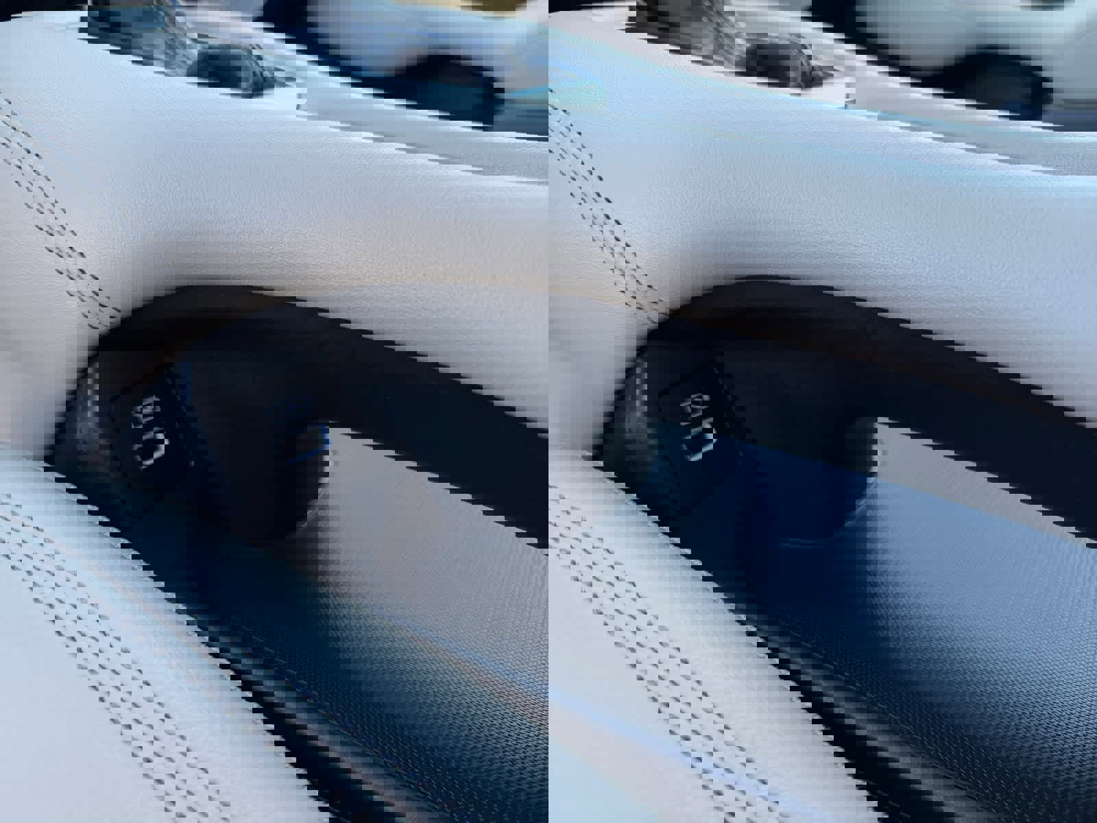 Used 2023 Honda HR-V EX-L image 15