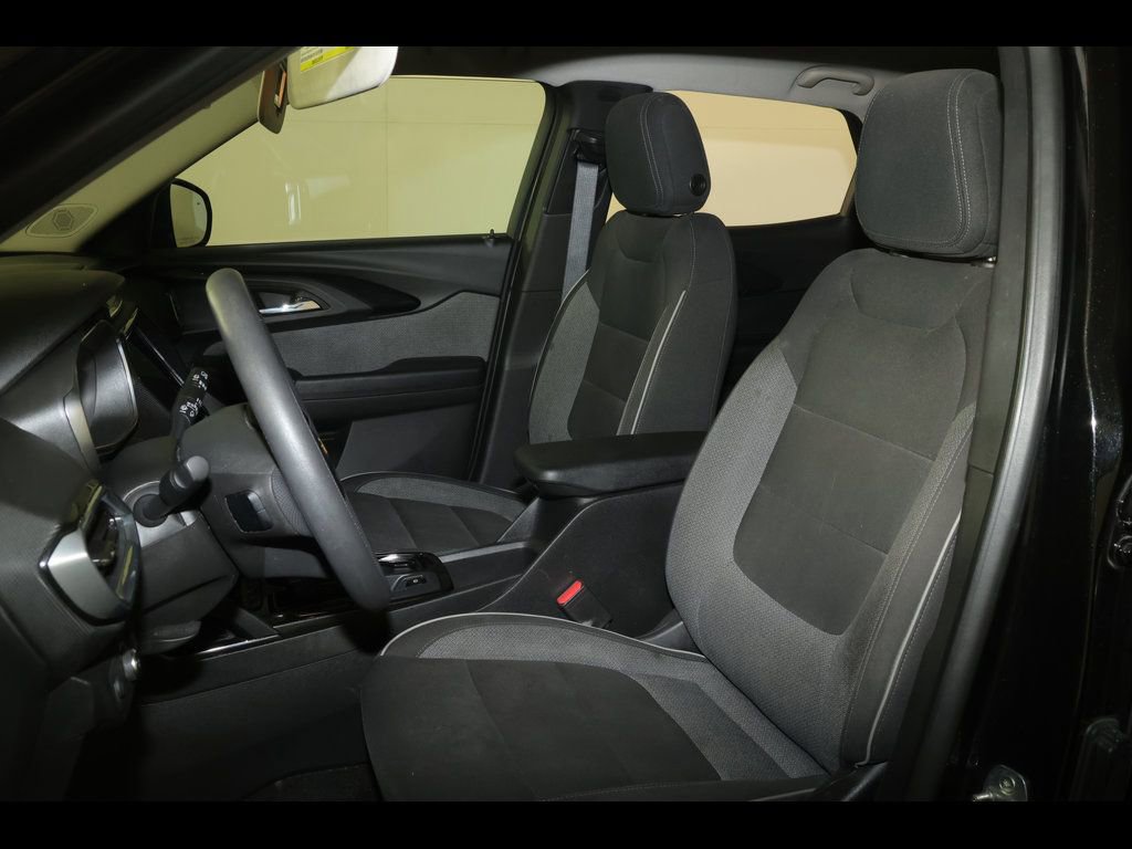 Used 2023 Chevrolet TrailBlazer LT w/ Convenience Package image 20