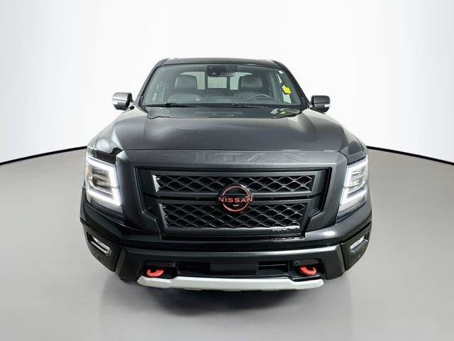Used 2024 Nissan Titan PRO-4X w/ Pro-4x Convenience Package AWD/4WD image 2