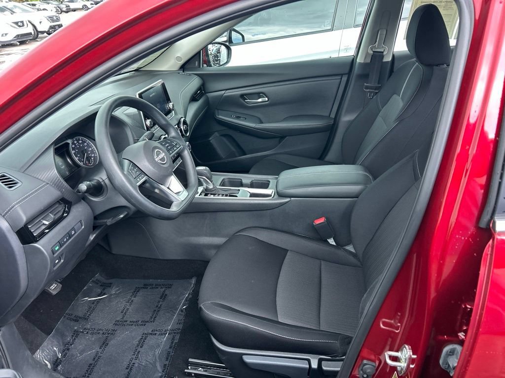 Certified 2024 Nissan Sentra SV w/ Lighting Package FWD image 17