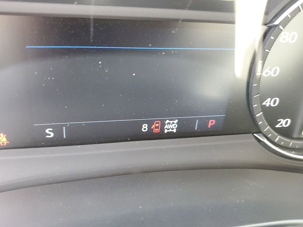 New 2025 Cadillac XT5 Premium Luxury image 12