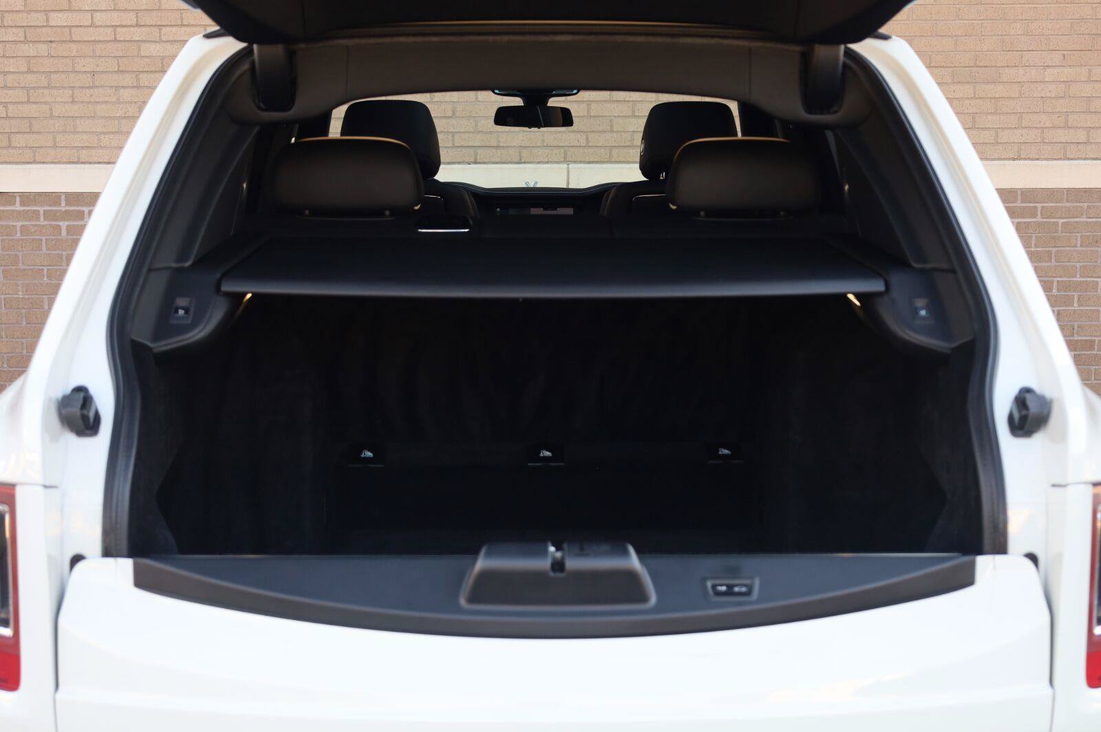 Used 2019 Rolls-Royce Cullinan AWD/4WD image 12