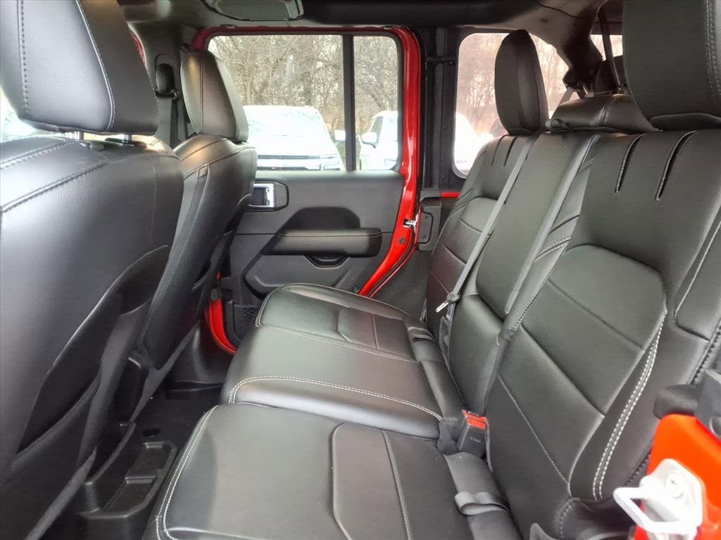 Used 2022 Jeep Wrangler Unlimited Sahara image 17
