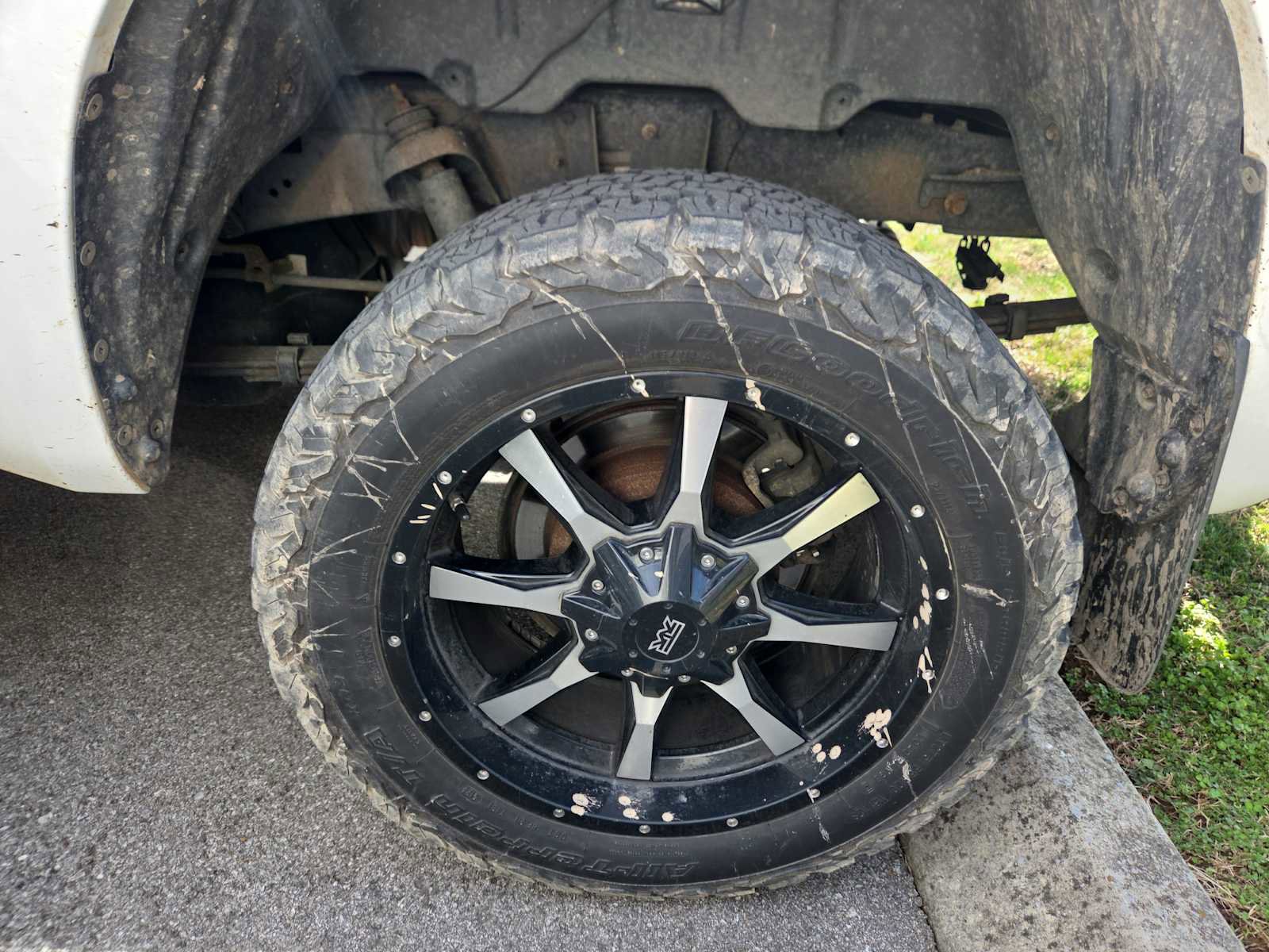 Used 2014 Toyota Tundra Platinum image 7