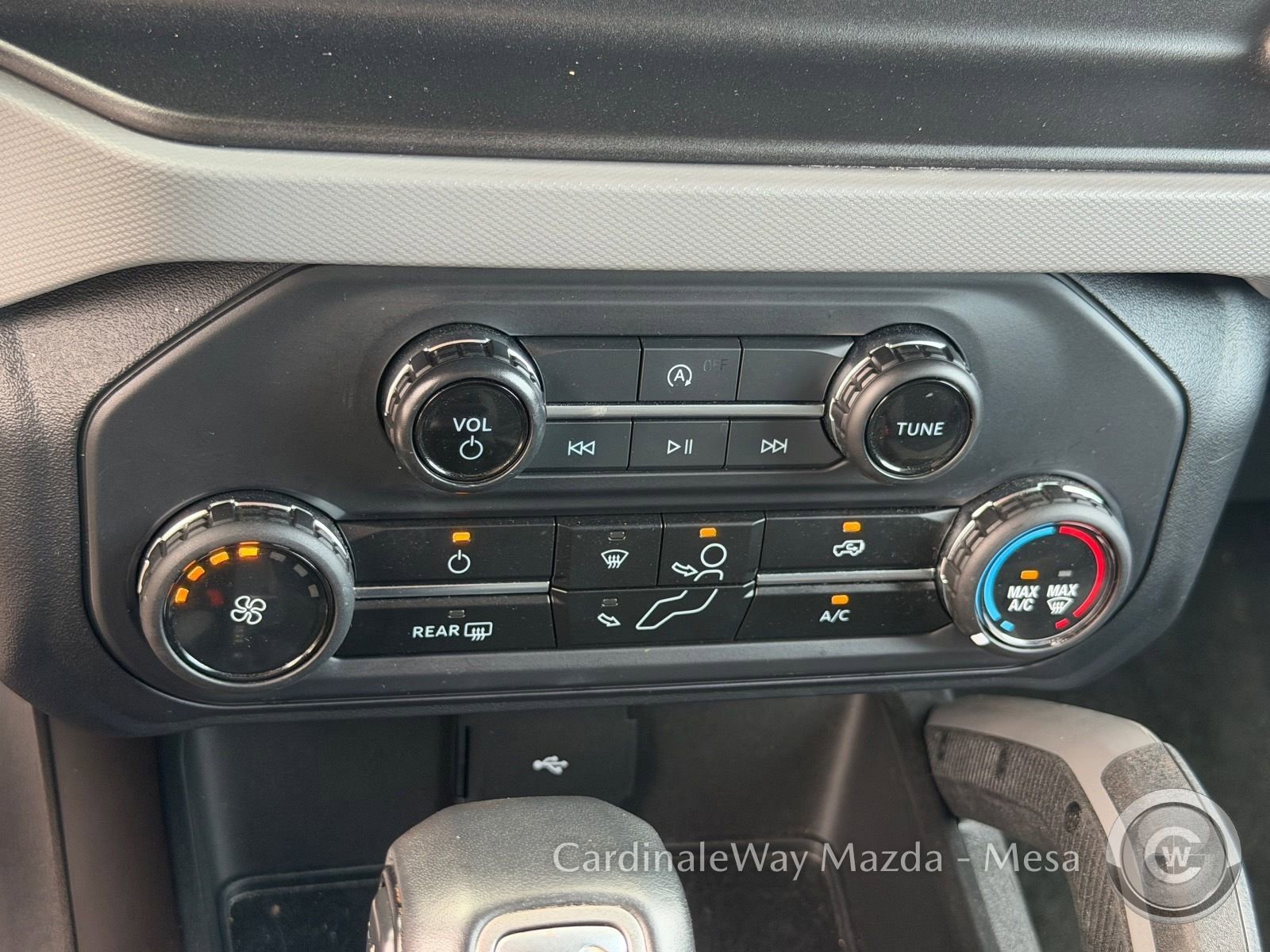 Used 2023 Ford Bronco Big Bend image 26