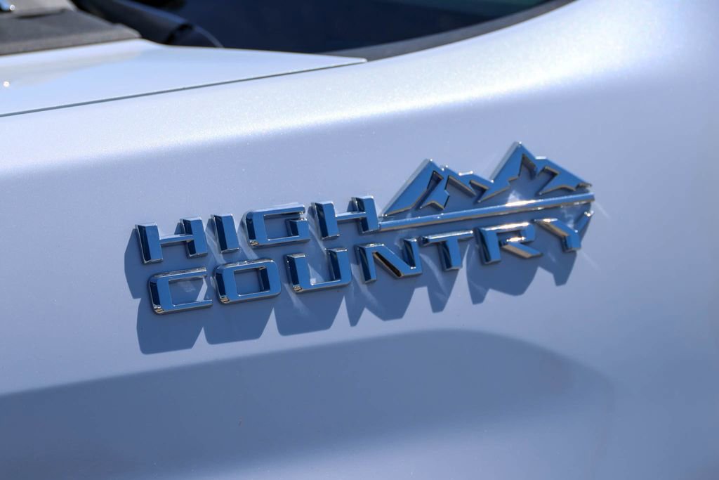 New 2026 Chevrolet Silverado 3500 High Country AWD/4WD image 7