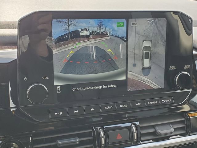 Certified 2025 Nissan Pathfinder Platinum w/ Cargo Package image 27