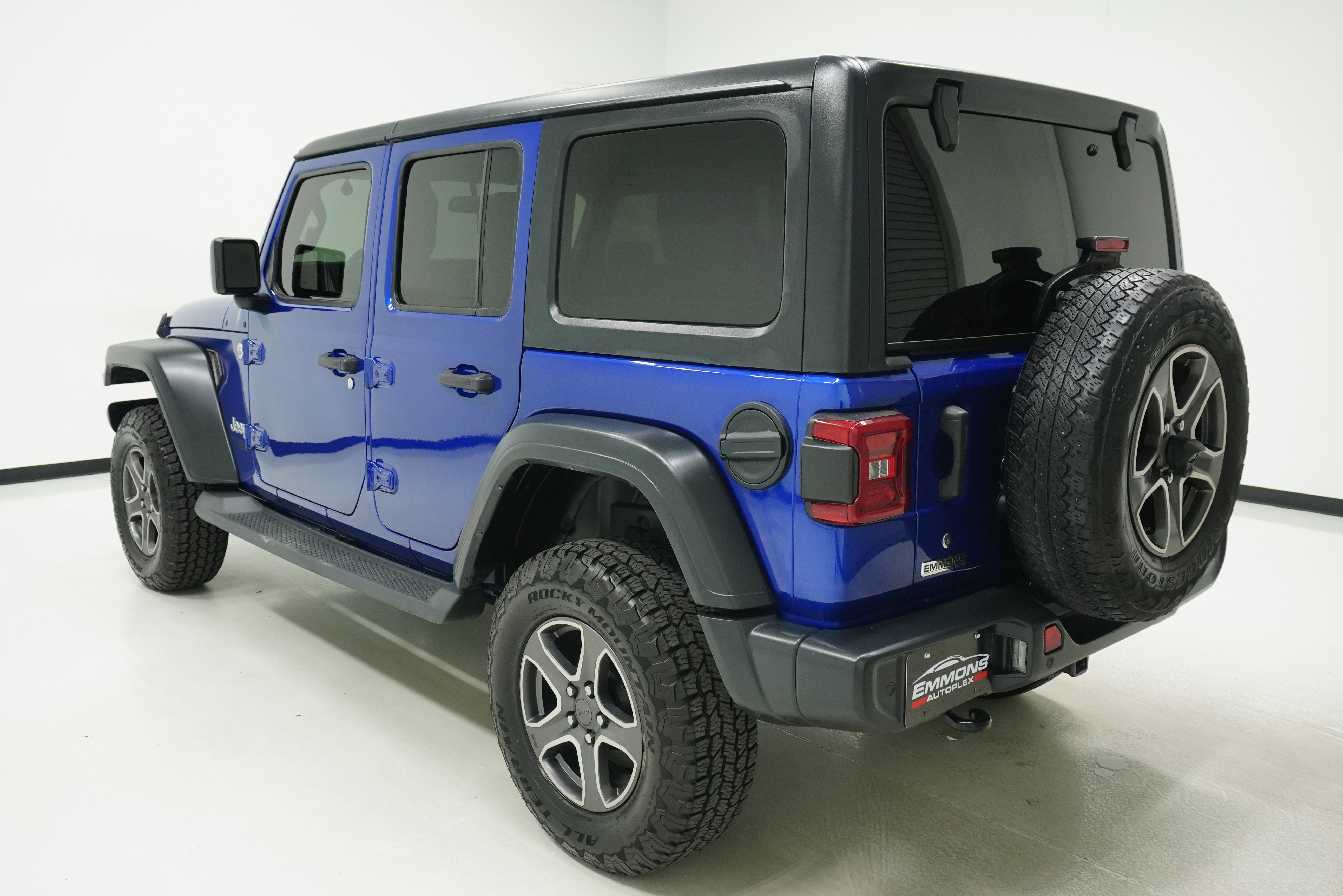 Used 2019 Jeep Wrangler Unlimited Sport S image 4