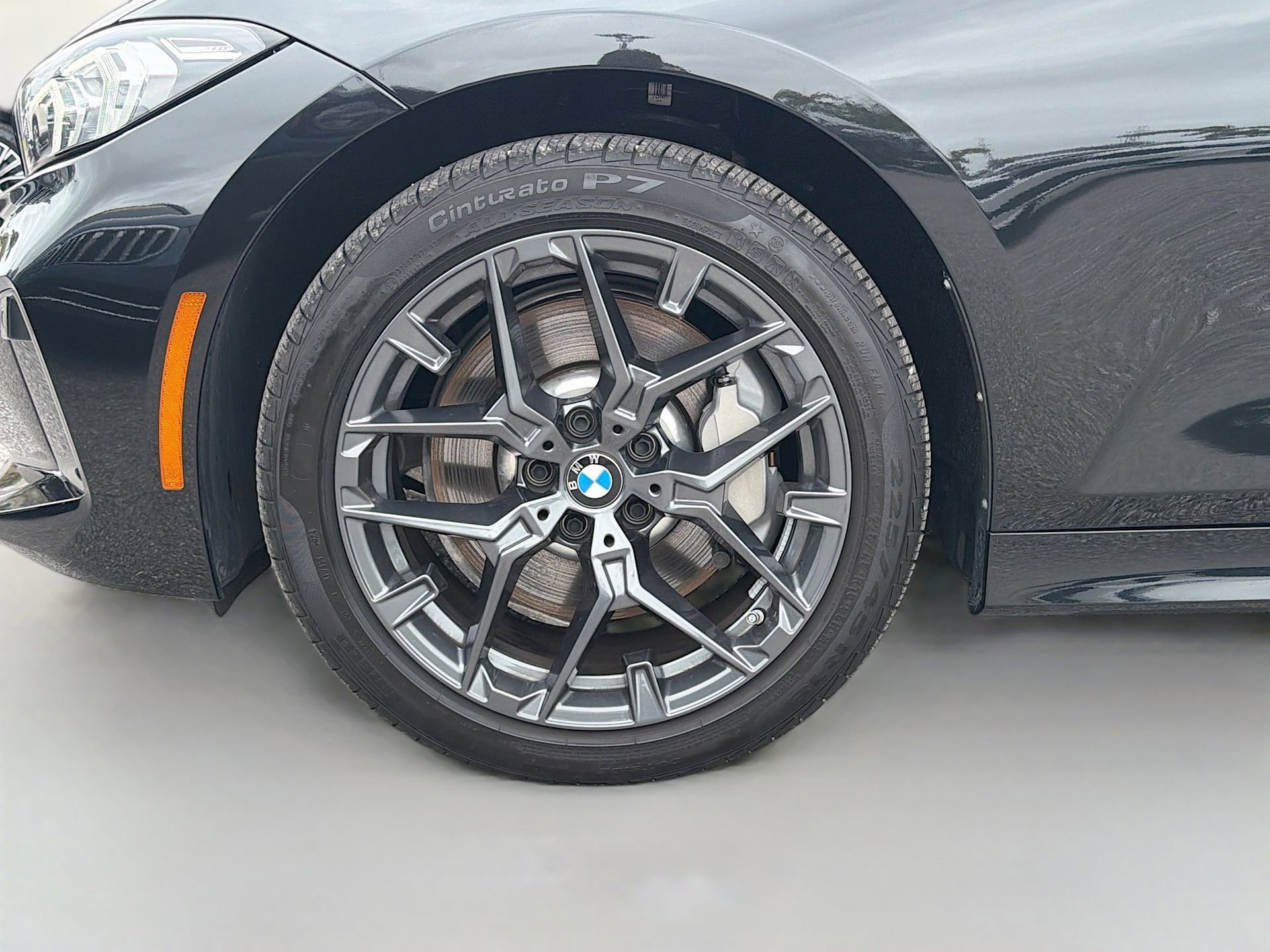 New 2025 BMW 330i xDrive Sedan w/ Convenience Package image 40