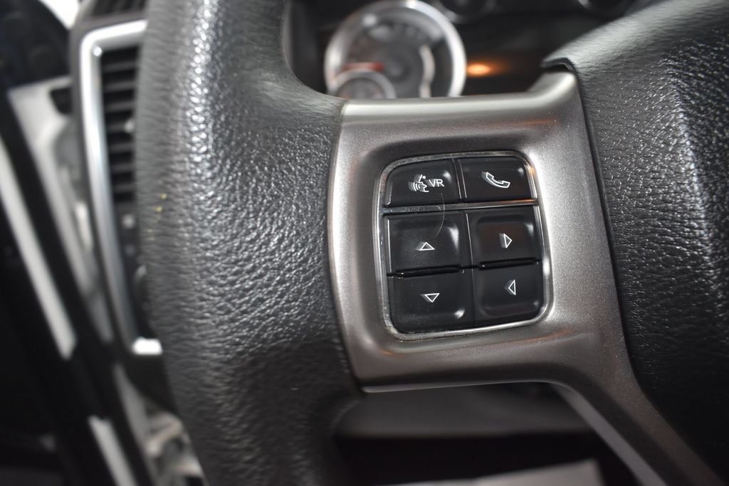 Used 2023 RAM 1500 Classic SLT w/ Trailer & Traction Group AWD/4WD image 21