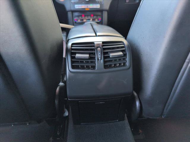 Used 2016 Mercedes-Benz E 350 Sedan image 18