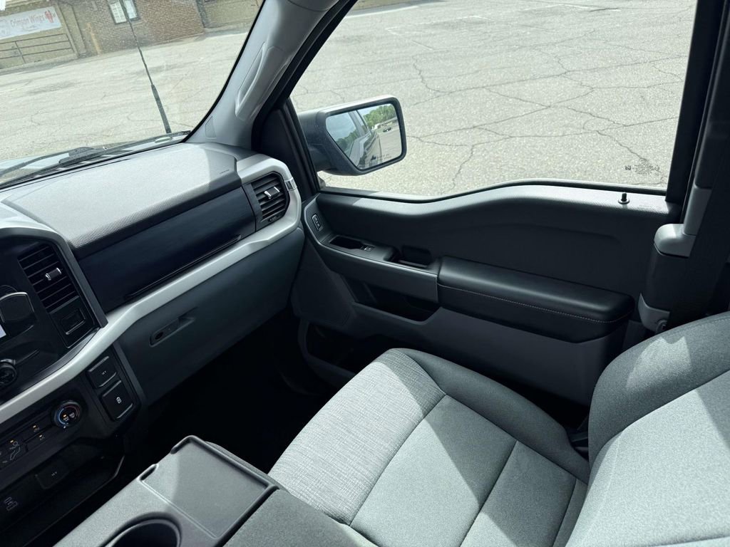 Used 2021 Ford F150 XLT image 27