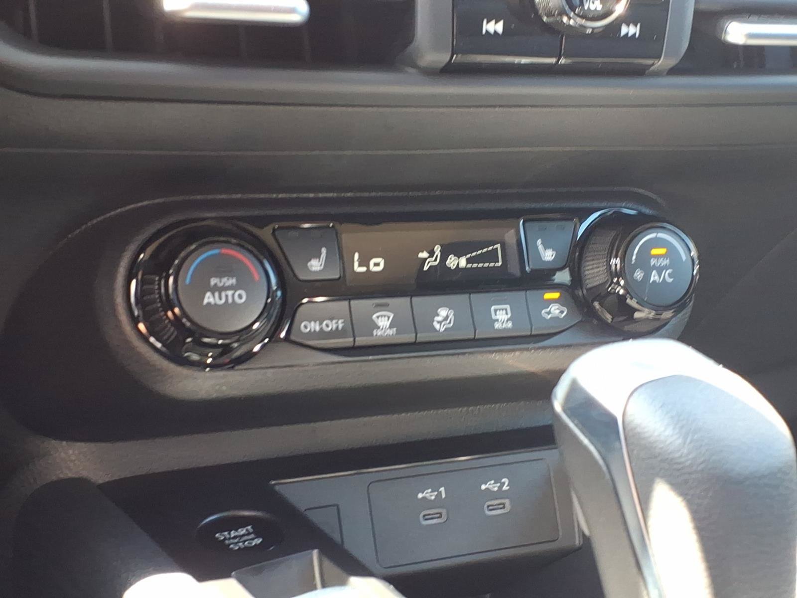 New 2027 Nissan Kicks SV AWD/4WD image 16