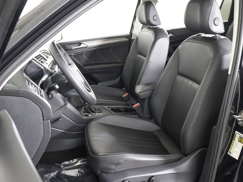 Used 2023 Volkswagen Tiguan SE FWD image 29