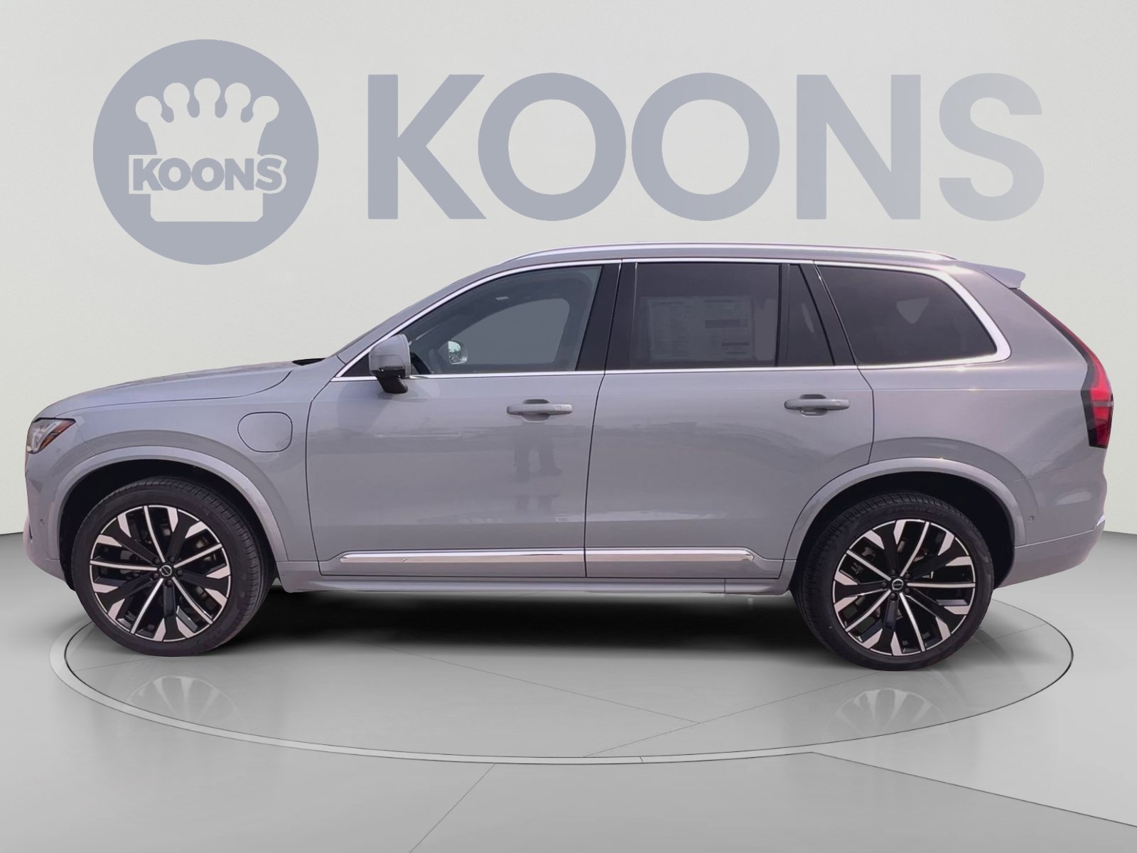 New 2026 Volvo XC90 T8 Plus w/ Protection Package Premier AWD/4WD image 7