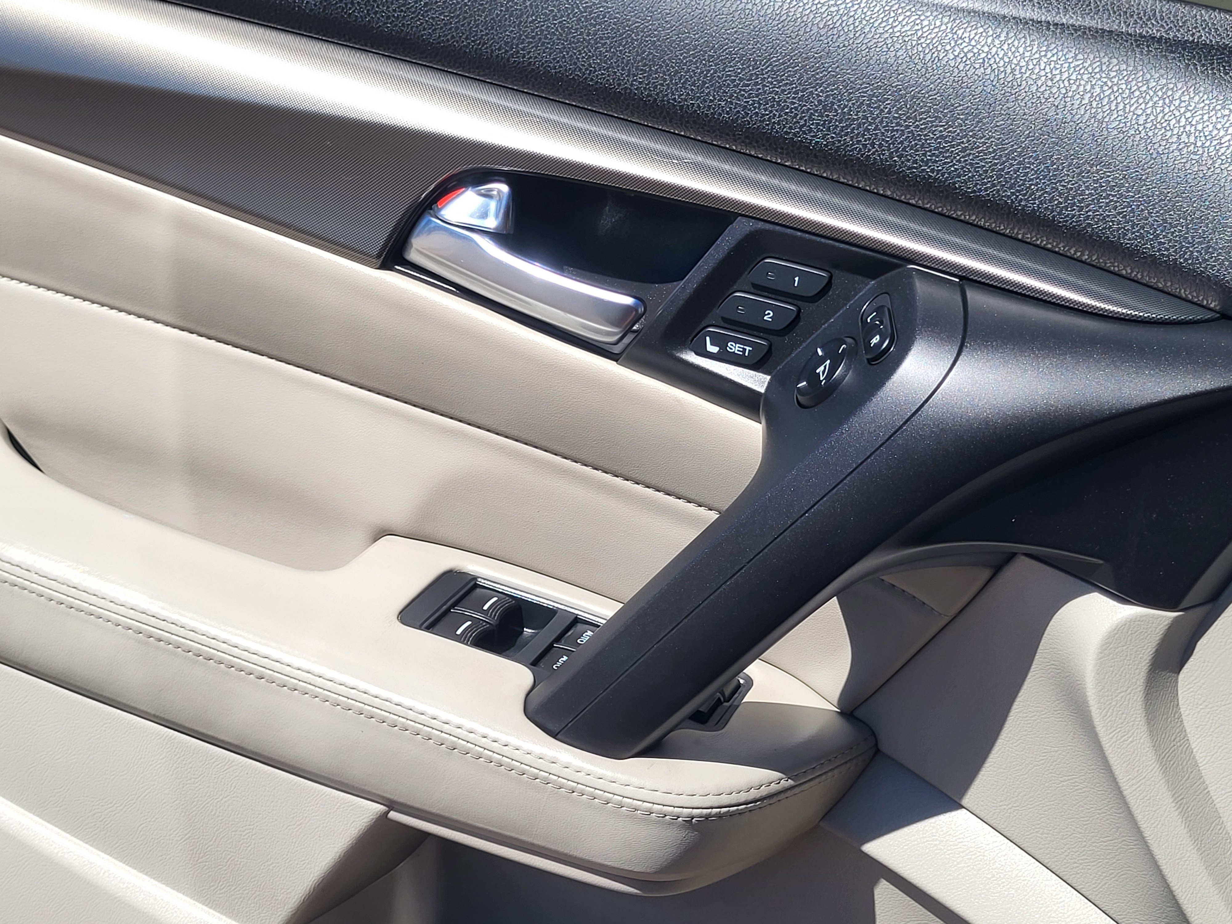 Used 2012 Acura TL w/ Technology Package FWD image 21