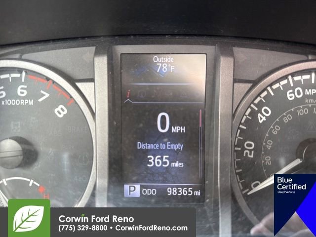 Used 2017 Toyota Tacoma TRD Sport AWD/4WD image 16