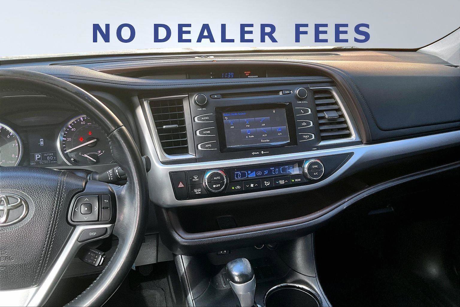 Used 2015 Toyota Highlander Plus FWD image 9