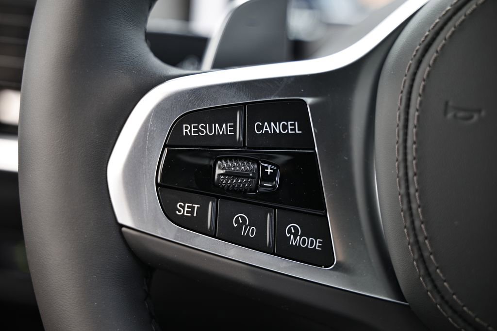 New 2026 BMW X5 xDrive50e w/ M Sport Package image 30