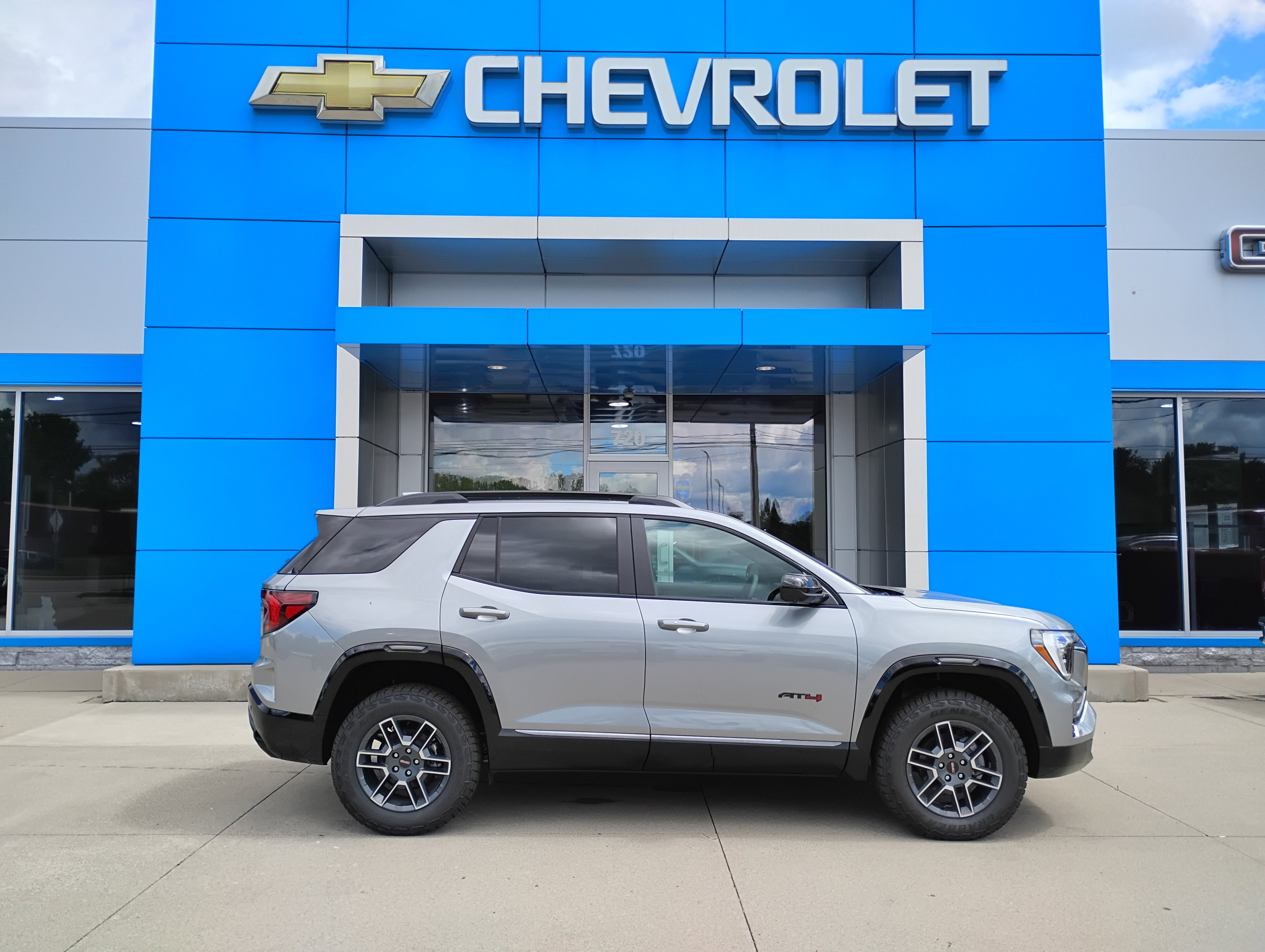 New 2026 GMC Terrain AT4 w/ Convenience Package III image 27