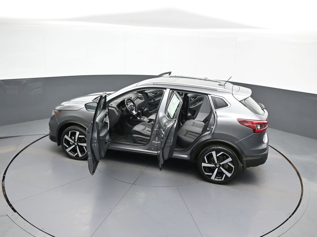 Used 2021 Nissan Rogue Sport SL w/ Premium Package AWD/4WD image 42