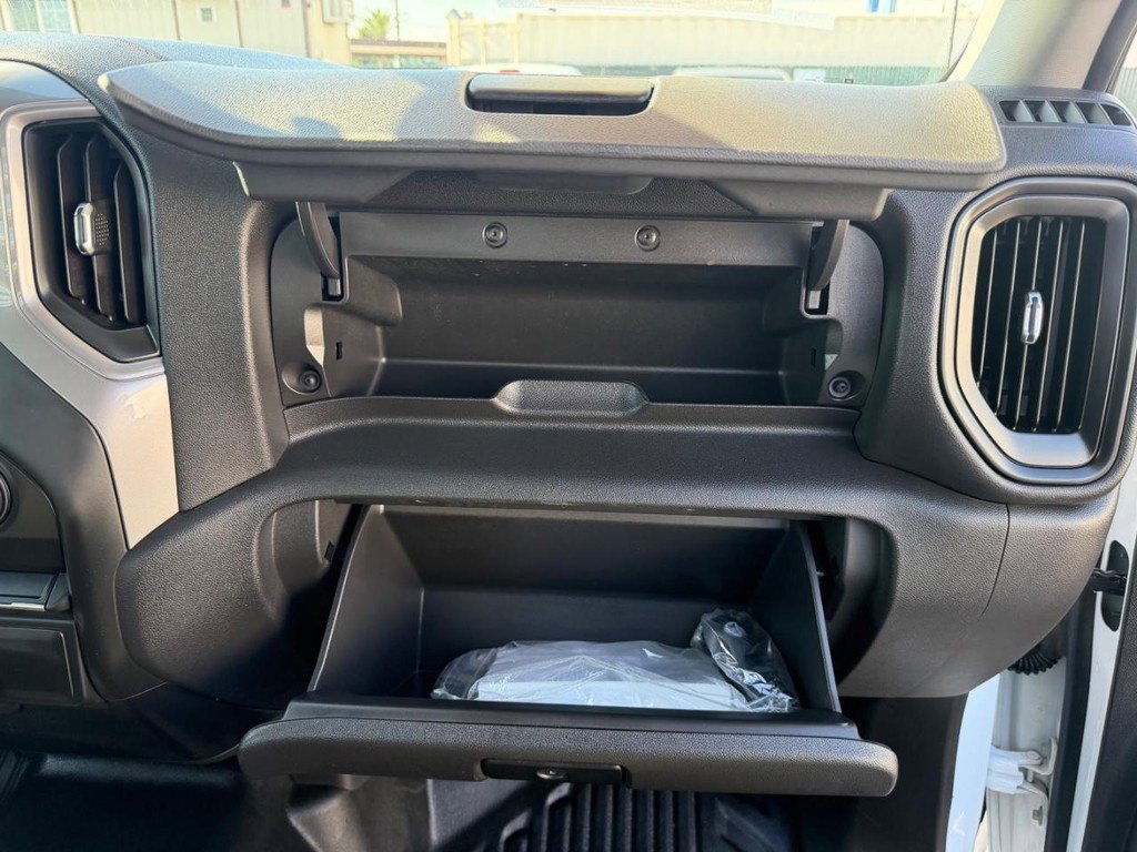 Used 2021 Chevrolet Silverado 1500 W/T image 25