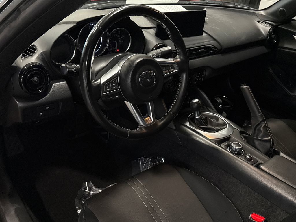 Used 2024 MAZDA MX-5 Miata Sport RWD image 5
