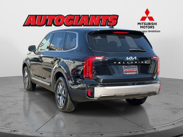 Used 2024 Kia Telluride LX image 4