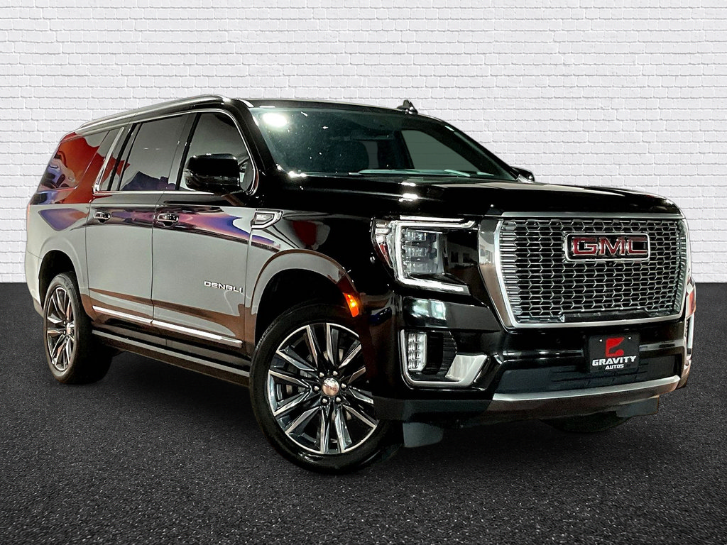 Used 2023 GMC Yukon XL Denali AWD/4WD image 3