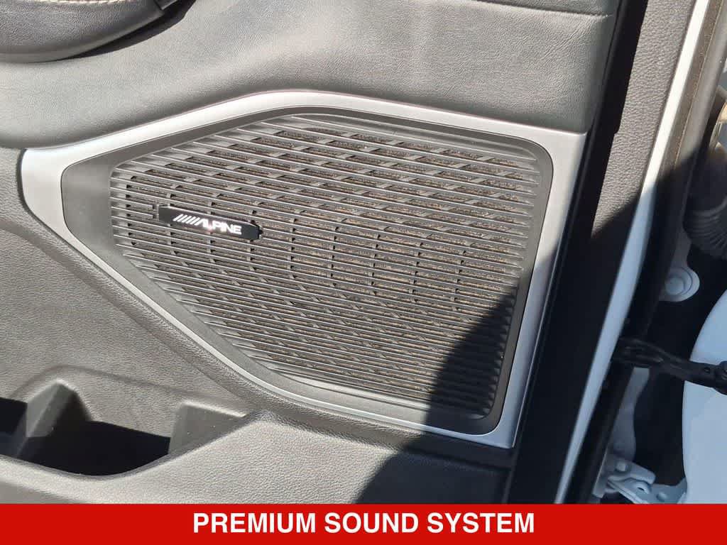 Used 2024 Jeep Wagoneer L Series II RWD image 30