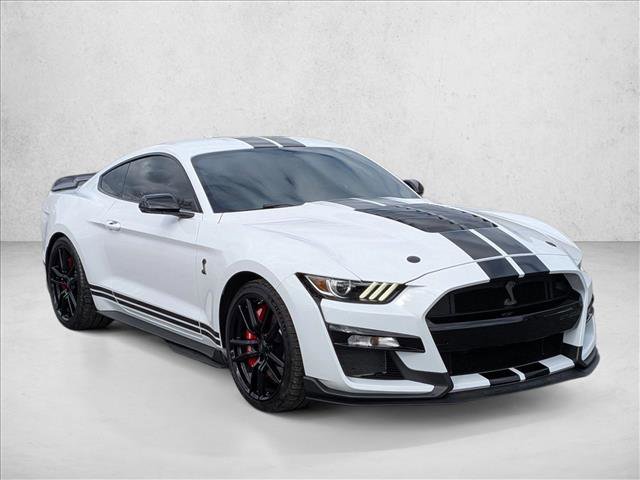 Used 2020 Ford Mustang Shelby GT500 w/ Technology Package RWD image 3