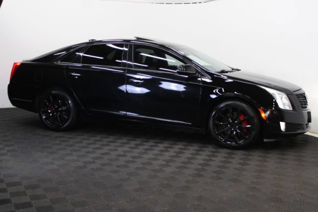 Used 2016 Cadillac XTS Luxury w/ Driver Awareness Package AWD/4WD image 4