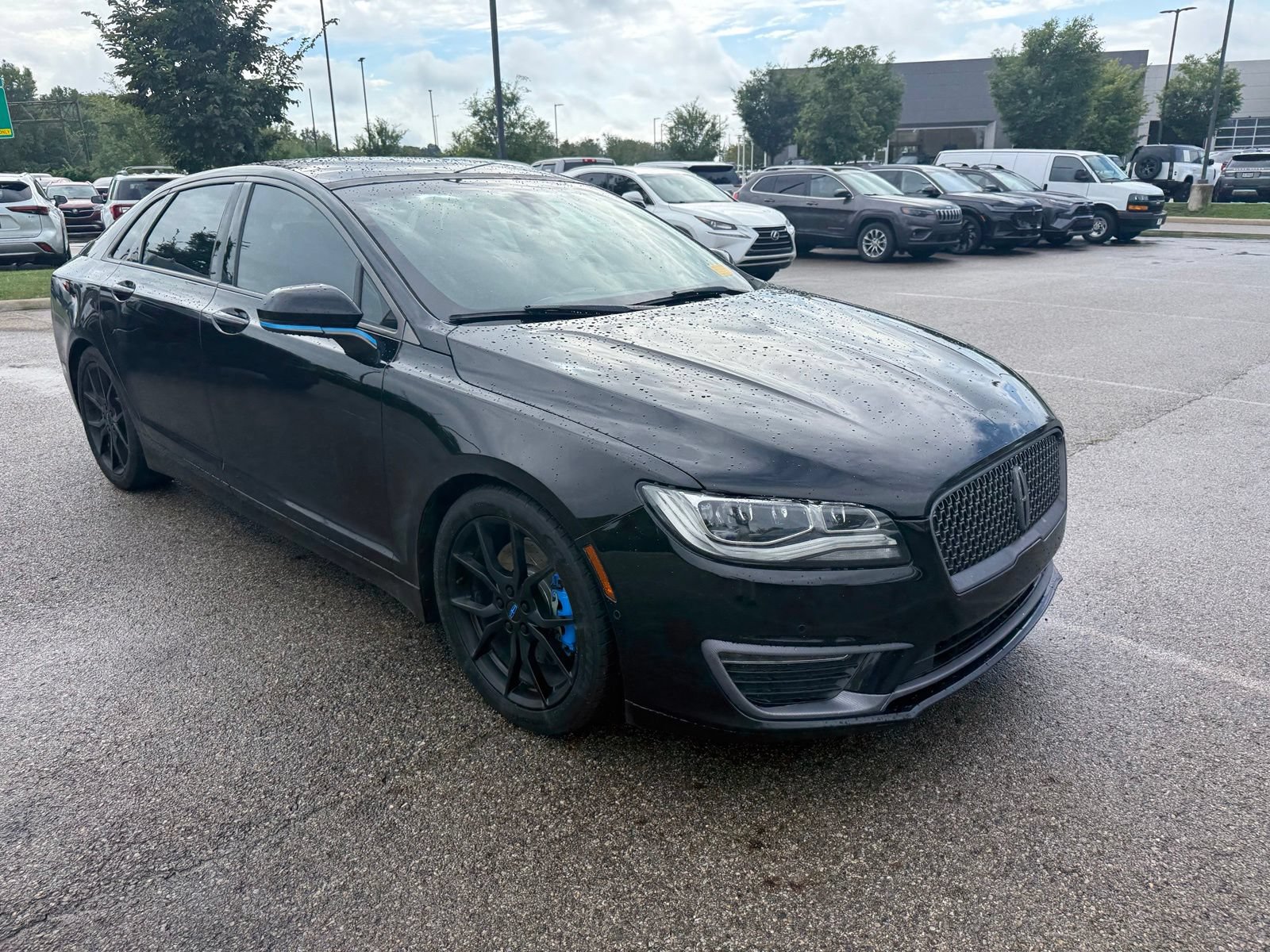 Used 2017 Lincoln MKZ Reserve w/ Luxury Package AWD/4WD image 3