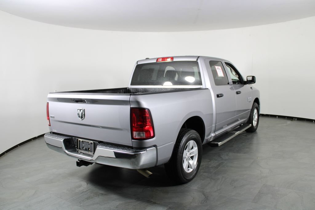 Used 2022 RAM 1500 Classic SLT image 10