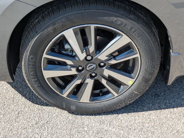 New 2025 Nissan Versa SV w/ Trunk Package image 10