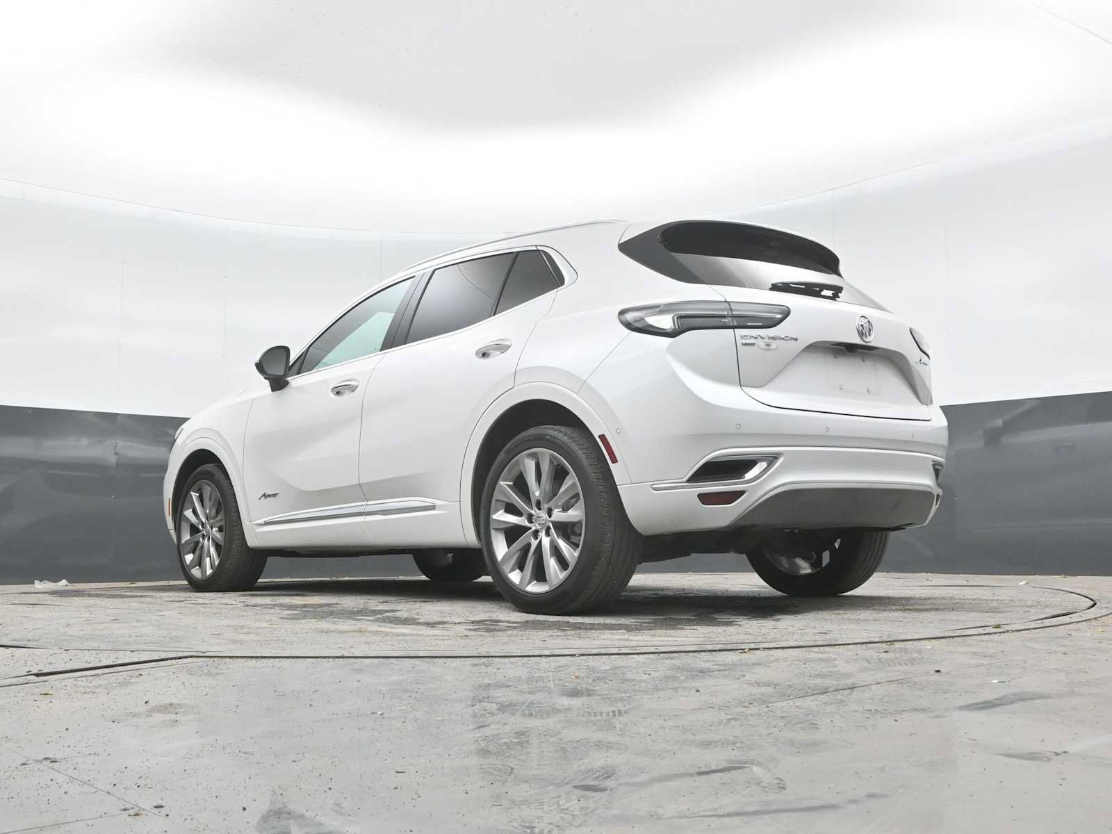 Used 2023 Buick Envision Avenir AWD/4WD image 23