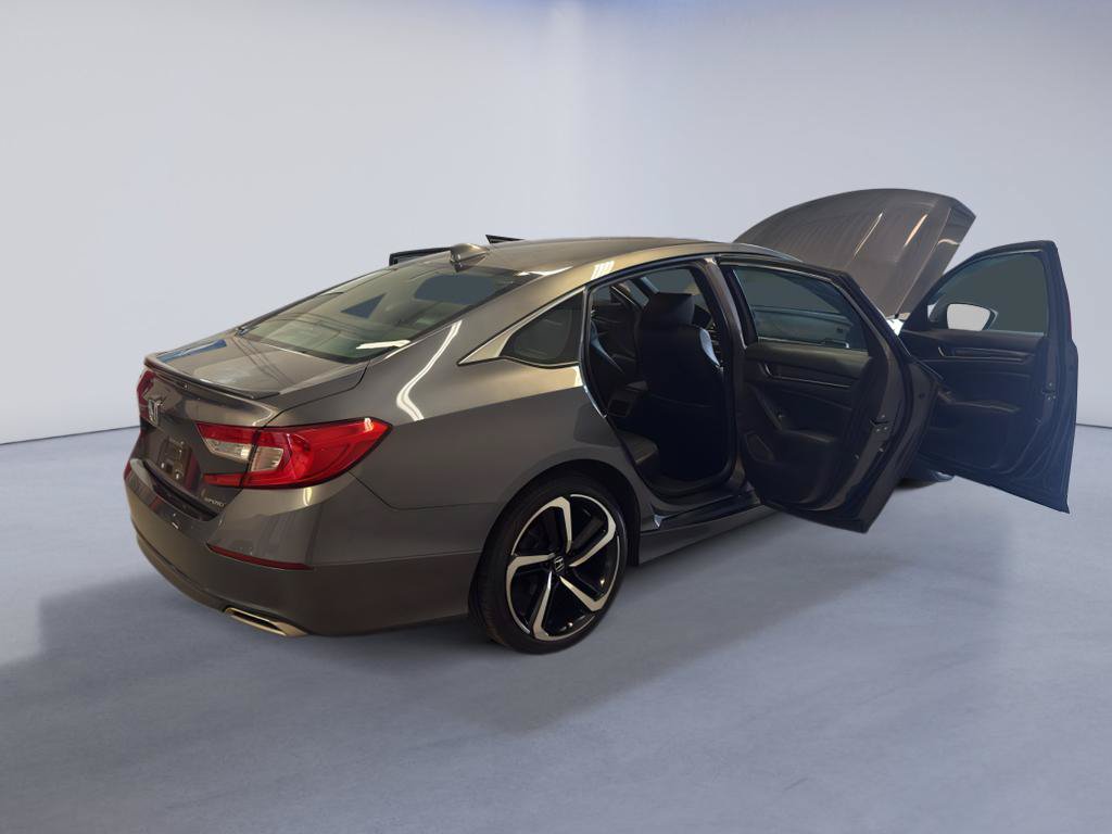 Used 2018 Honda Accord Sport image 13