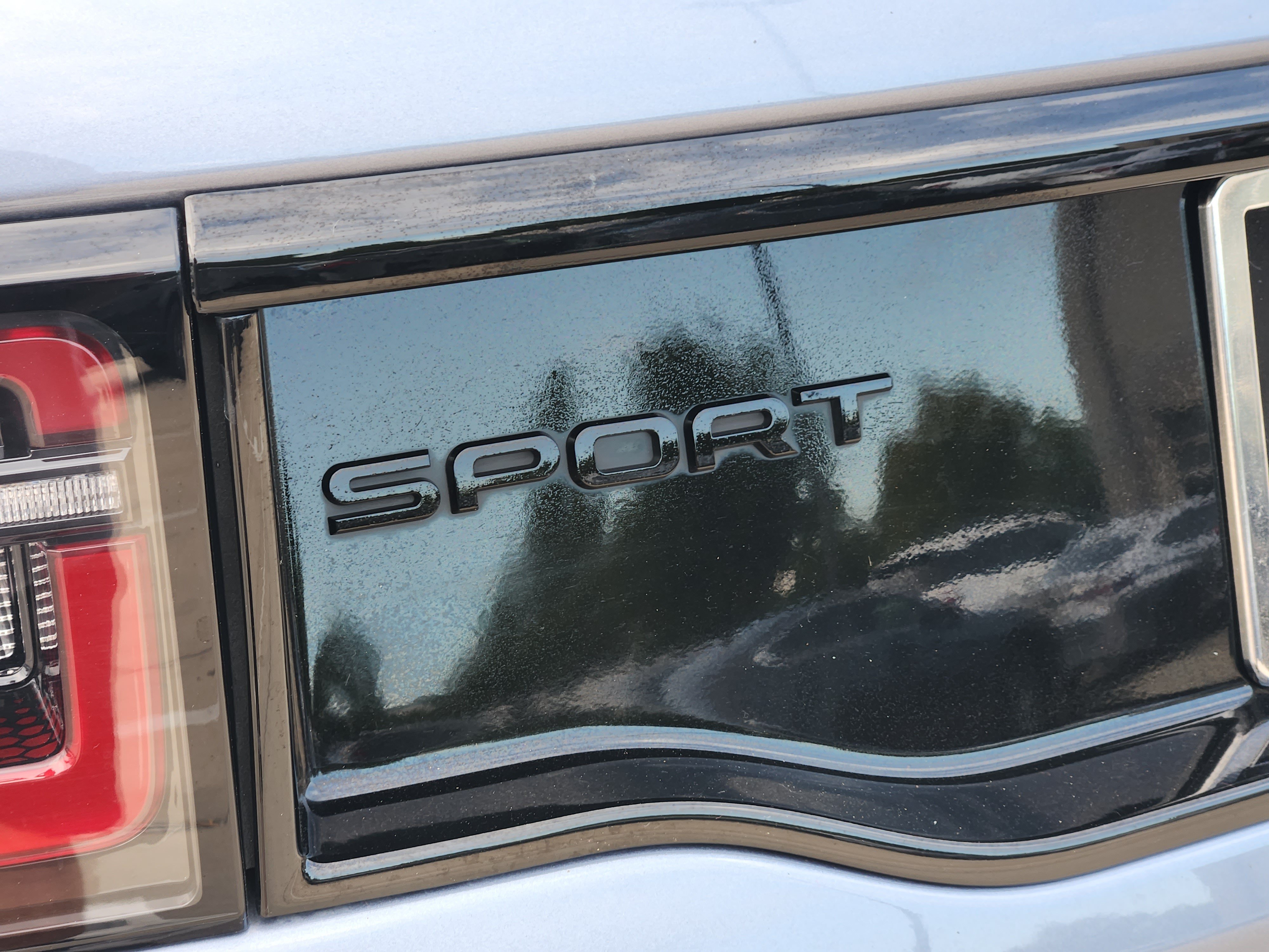 Used 2023 Land Rover Discovery Sport S R-Dynamic AWD/4WD image 37