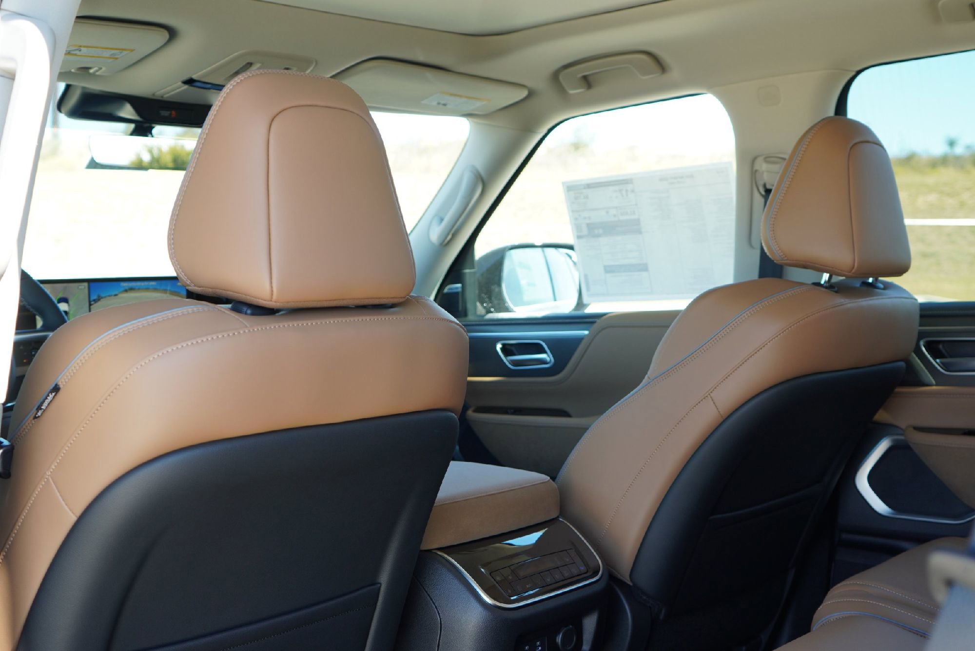 New 2026 INFINITI QX80 Luxe w/ Exterior Package AWD/4WD image 25