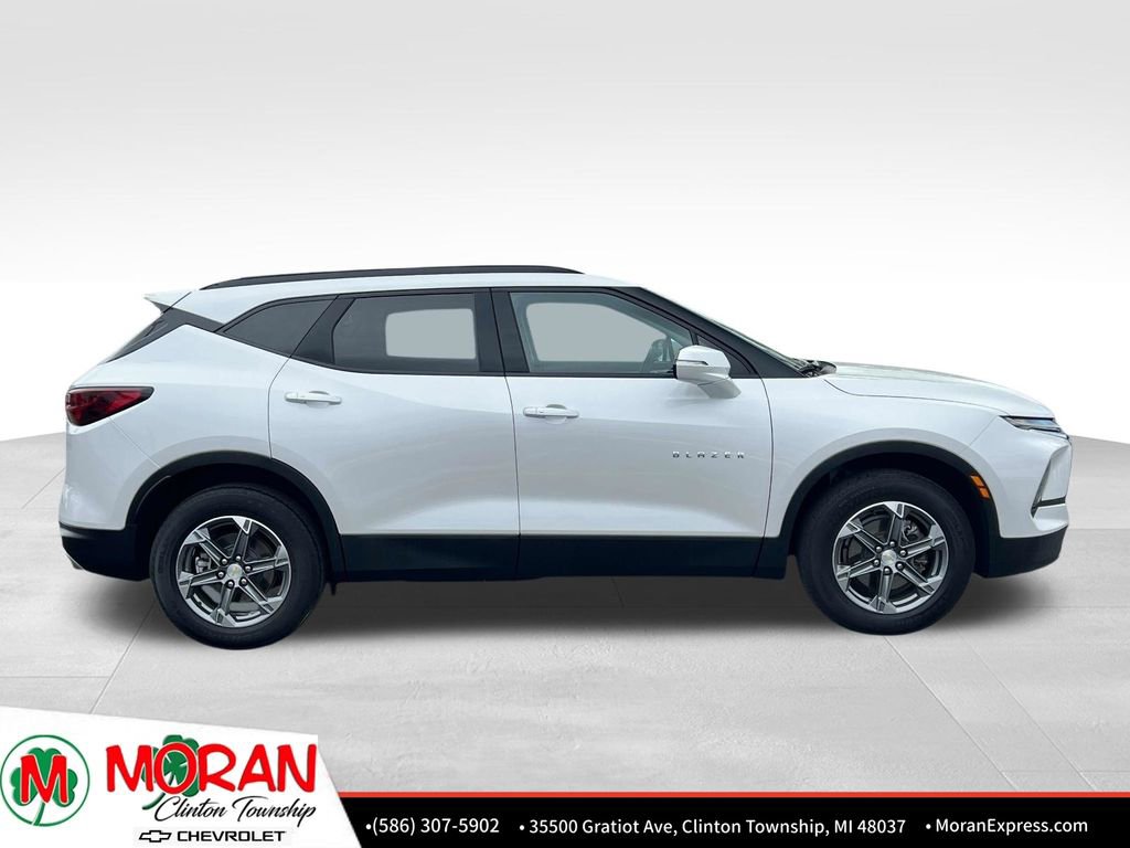 Certified 2023 Chevrolet Blazer LT FWD image 7