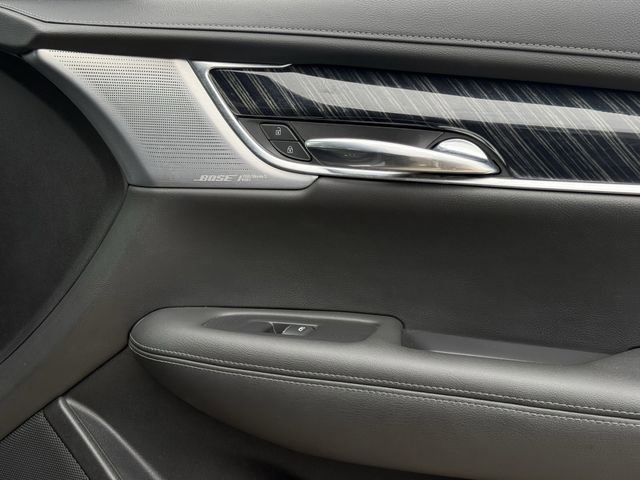 Used 2024 Cadillac XT6 Premium Luxury AWD/4WD image 32