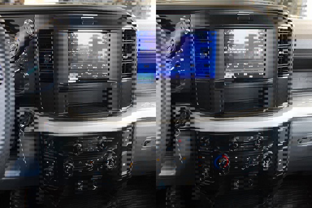 New 2026 Ford F250 XL w/ XL Off-Road Package image 23