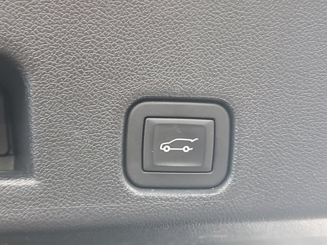 Certified 2024 GMC Acadia Elevation w/ Luxury Package FWD image 8
