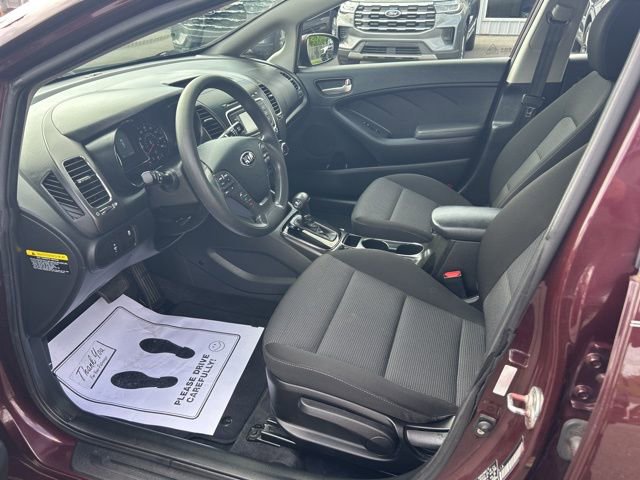 Used 2018 Kia Forte LX w/ LX Rear Camera Package image 16